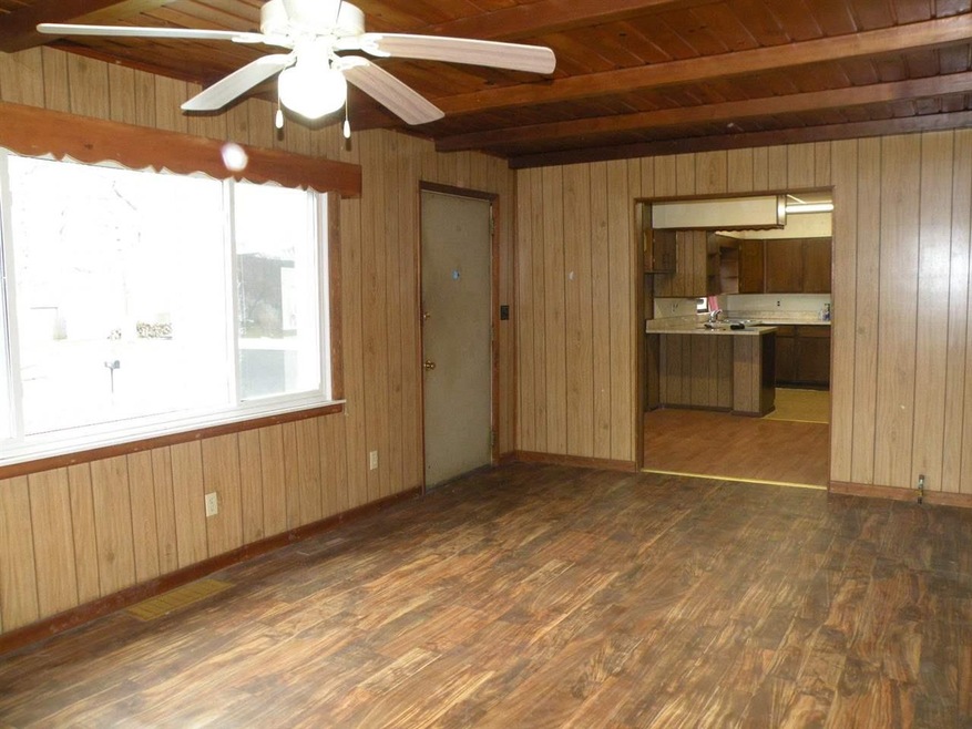 301 Lafayette Blvd, Owosso, MI 48867 - photo 1