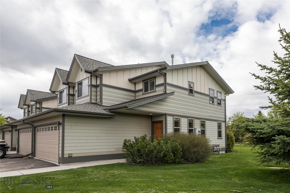 End unit condo surrounded by Park like open space