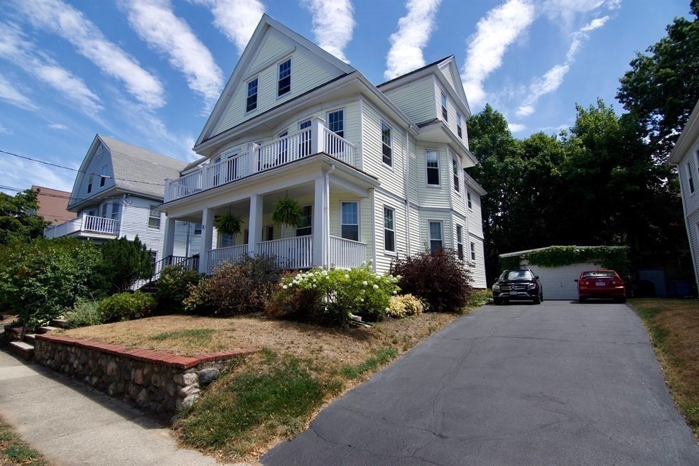 31 Everett St unit 1, Arlington, MA 02474 - photo 1