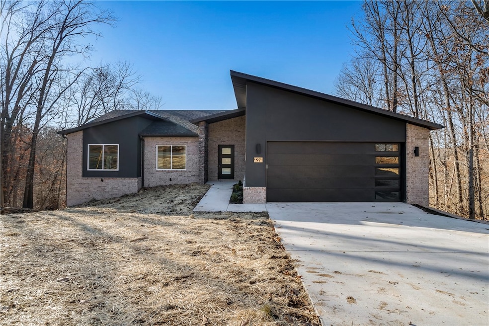 97 Pimlico Dr, Bella Vista, AR 72715 - photo 1