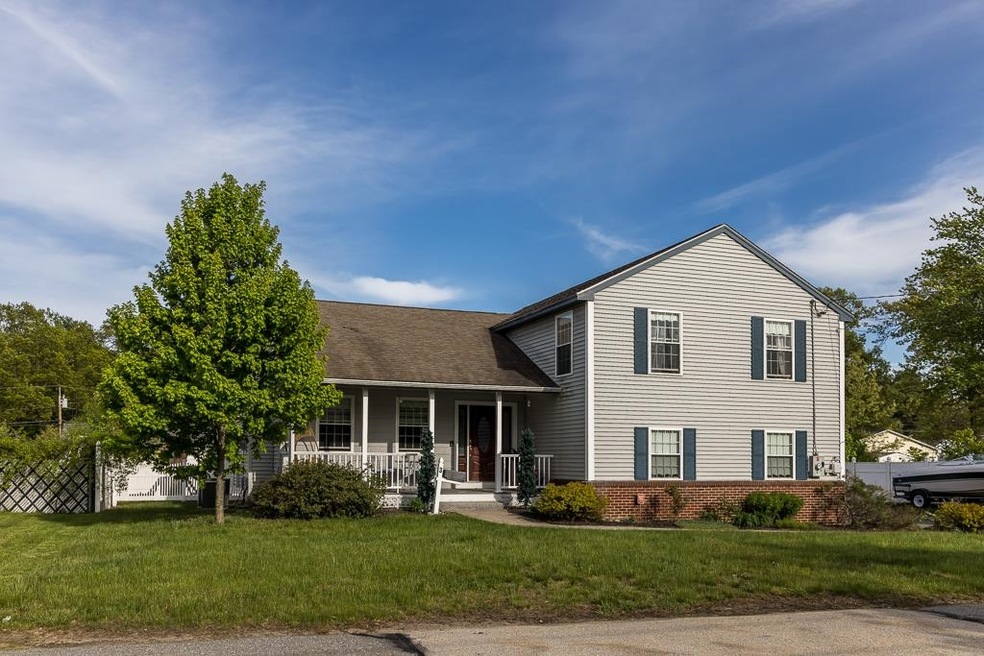 3 Dora St, Nashua, NH 03060 - photo 1