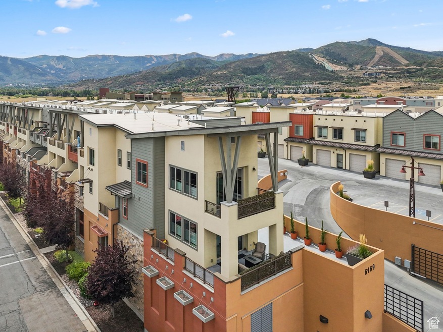 Newpark Terrace Condominiums unit 60, Park City, UT 84098 - photo 1