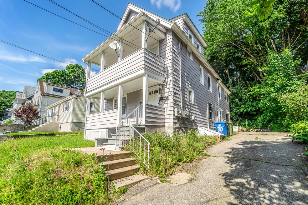 30 Terrace Ave, Waterbury, CT 06704 - photo 1