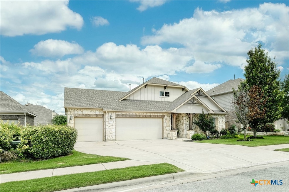Level lot/drive, 3 car garage attached front entry
