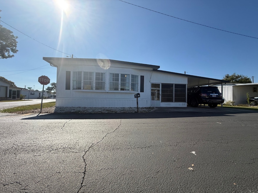 424 Mockingbird Ave, Winter Haven, FL 33881 - photo 1