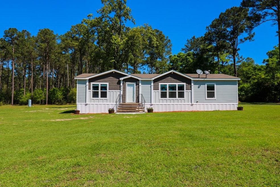 859 Woodhull Rd, Bainbridge, GA 39819 - photo 1