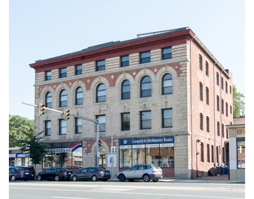 244 Brighton Ave unit 206, Allston, MA 02134 - photo 1