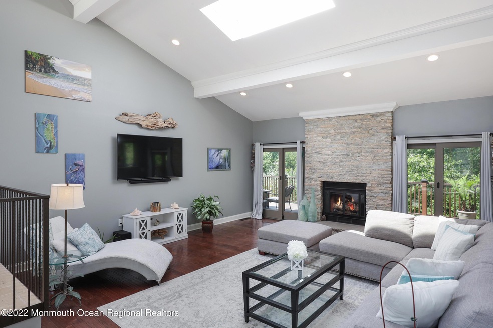 AlgonquinGreatRoomskylight