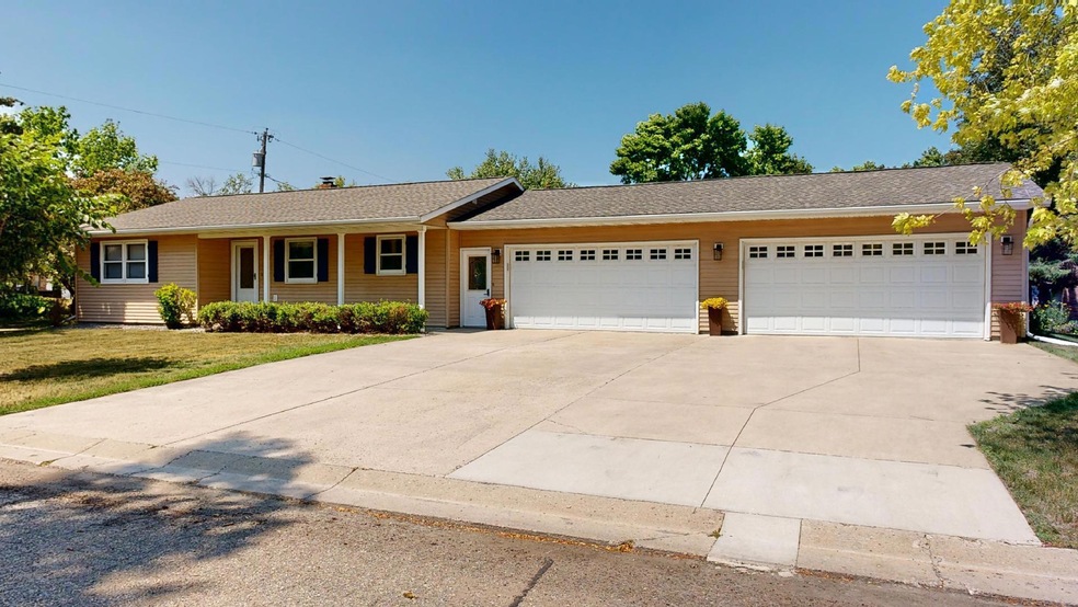 Sold $280,000 • Co-Listing Agent