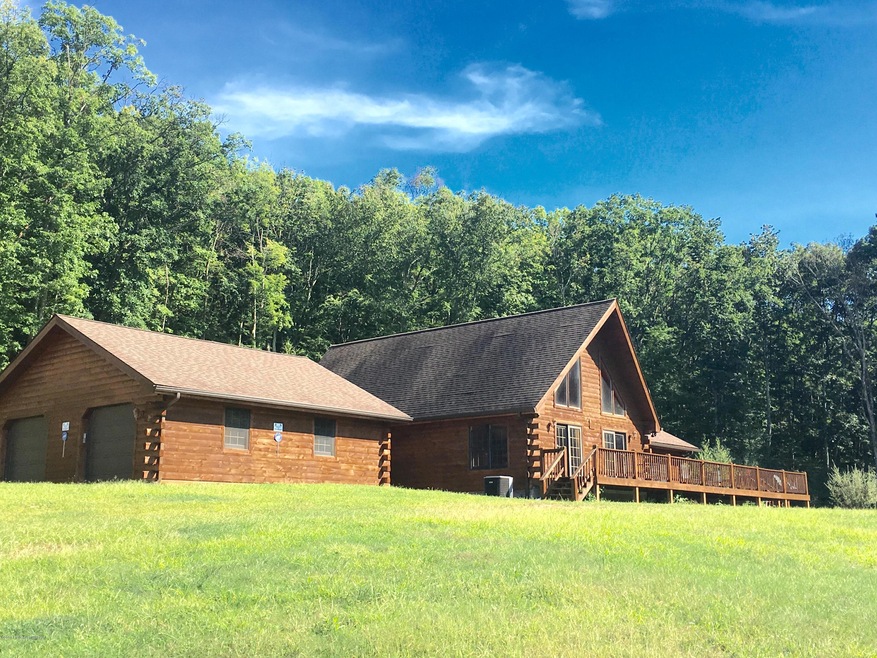 981 Swamp Rd, Hunlock Creek, PA 18621 - photo 1