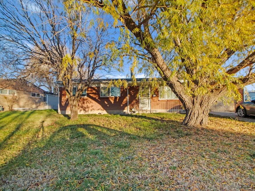 357 S 700 W, Tremonton, UT 84337 - photo 1