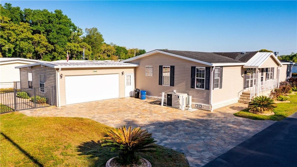 Welcome home. This beautiful pool home offers Jaco