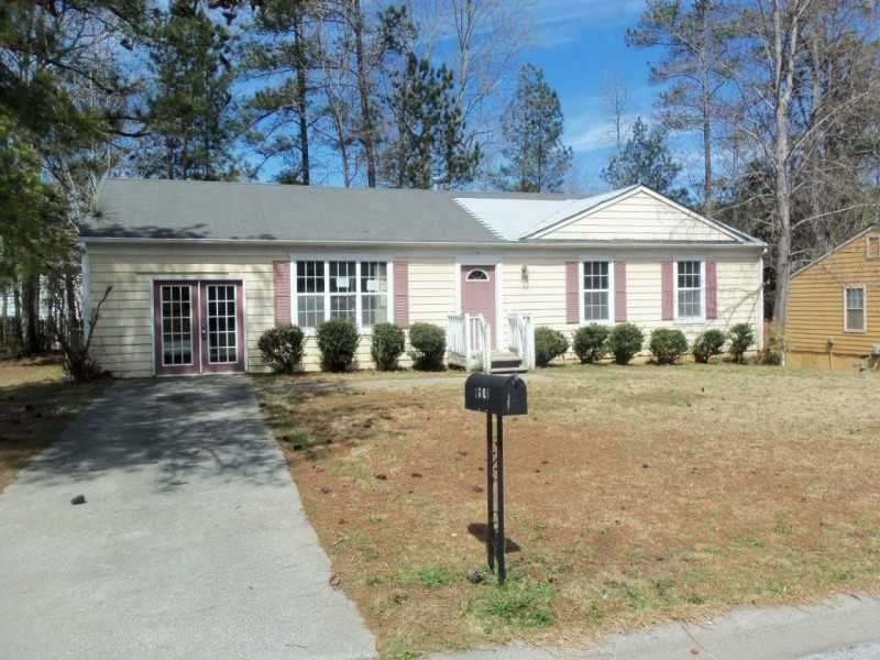 1371 Ling Dr, Austell, GA 30168 - photo 1
