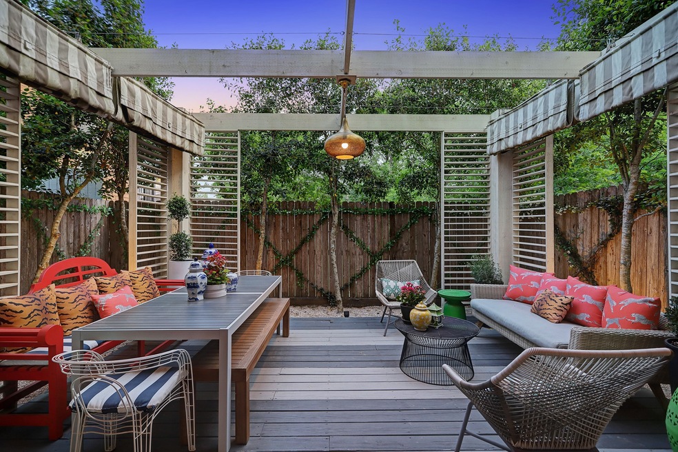 4411 Schuler St unit B, Houston, TX 77007 - photo 1