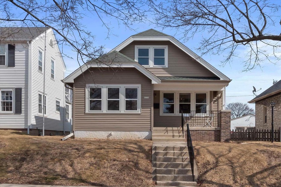 4228 S 1st Place, Milwaukee, WI 53207 - photo 1