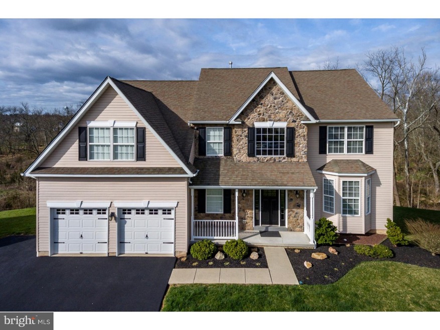 1000 Creekview Dr, Pennsburg, PA 18073 - photo 1