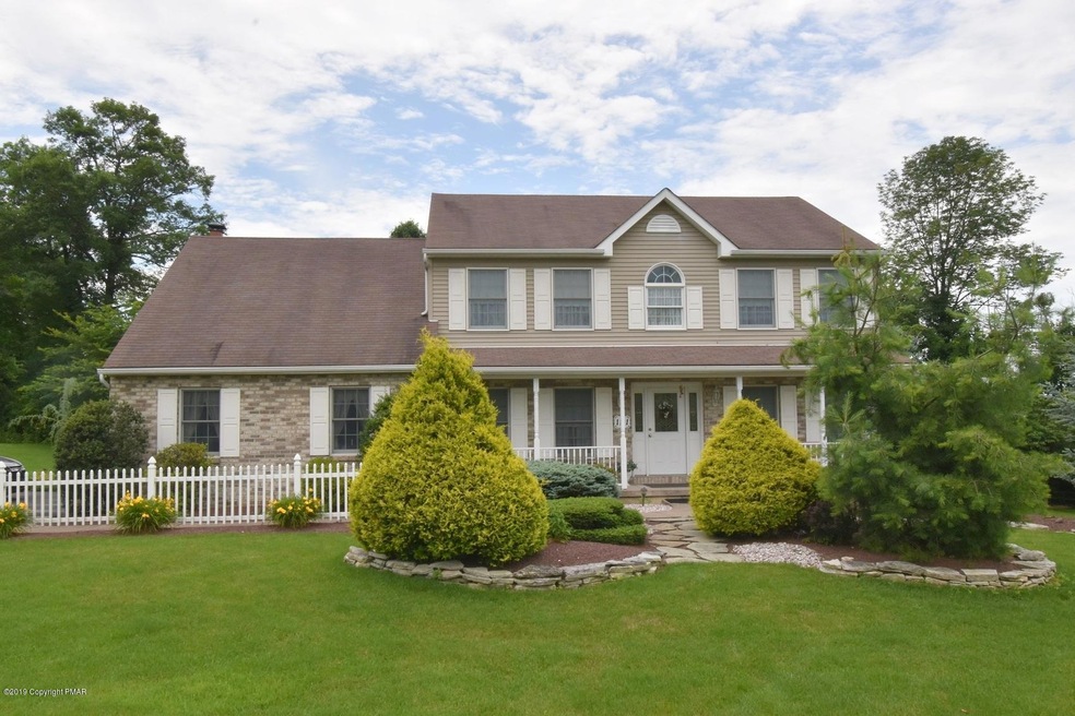 1111 Heritage Blvd, Stroudsburg, PA 18360 - photo 1