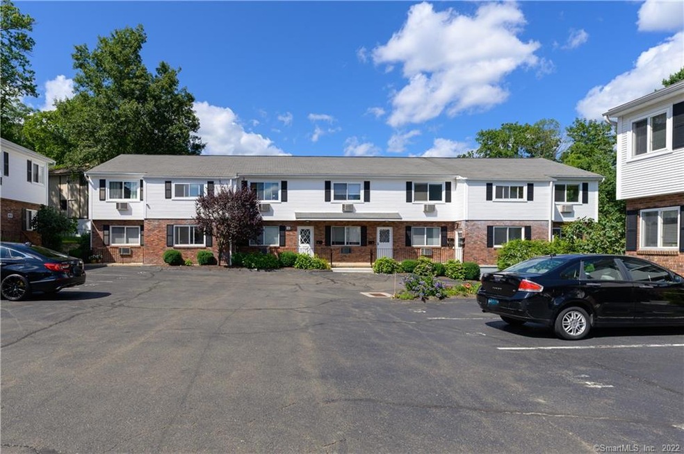 40 Cerretta St unit 21, Stamford, CT 06907 - photo 1