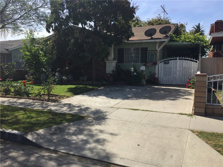 3132 Los Flores Blvd, Lynwood, CA 90262 - photo 1