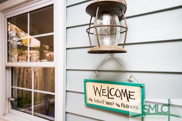 Entrance from screened porch