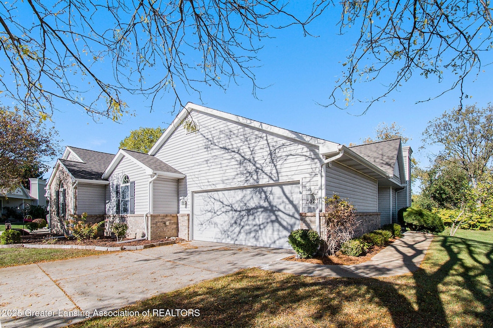 Sold $300,000 • Co-Listing Agent