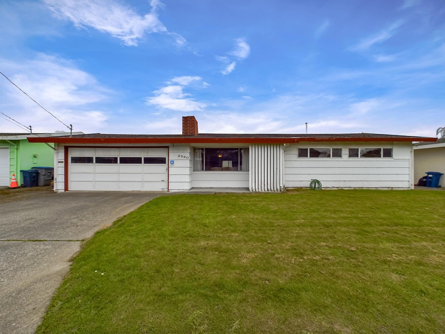 01-2560 Davis Way Arcata-101