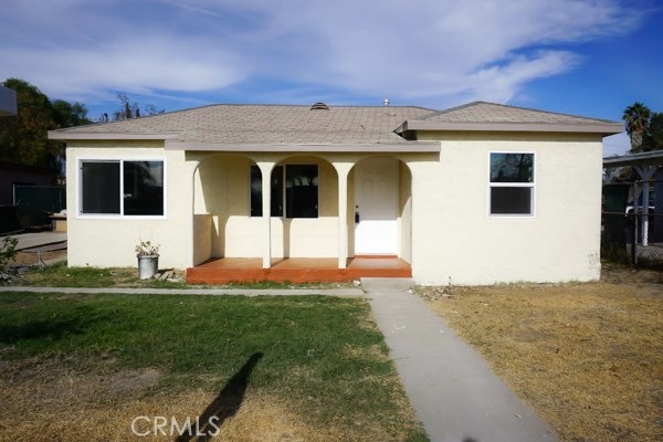 14864 Iris Dr, Fontana, CA 92335 - photo 1