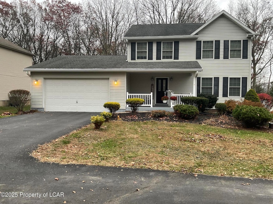 15 Lahn St, Hazleton, PA 18202 - photo 1