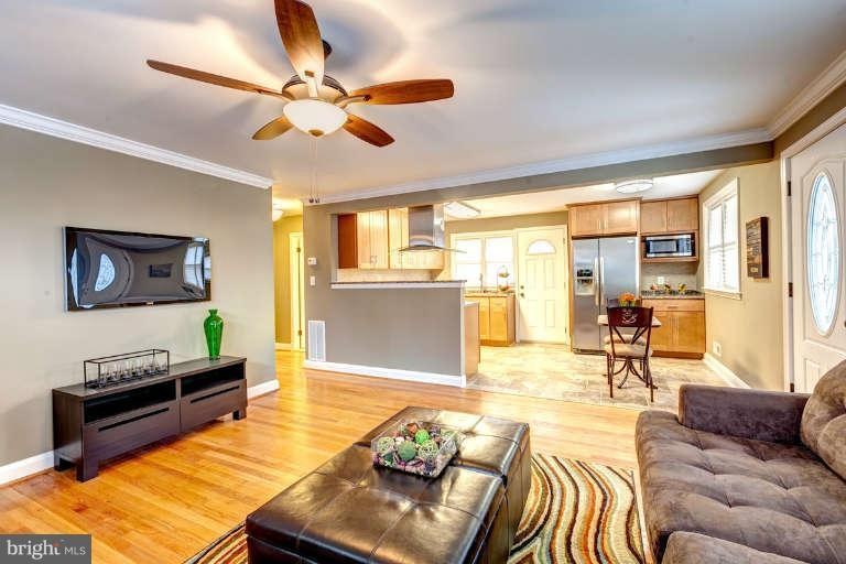 2733 Chesley Ave, Parkville, MD 21234 - photo 1