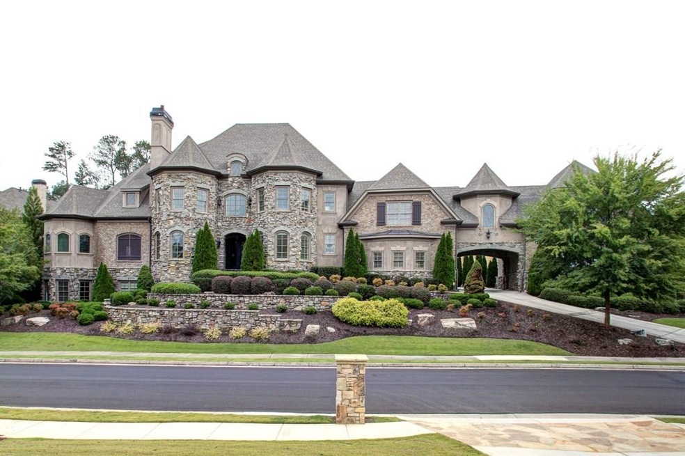 5105 Heath Hollow Ln, Marietta, GA 30062 - photo 1