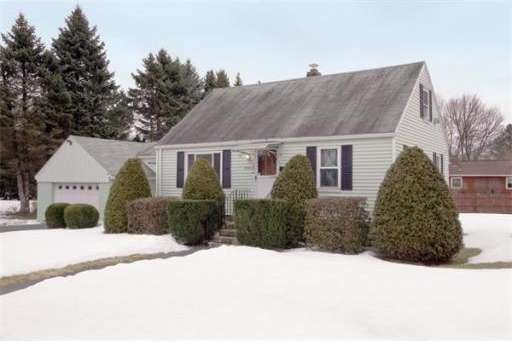 106 Kenberma Rd, Worcester, MA 01604 - photo 1