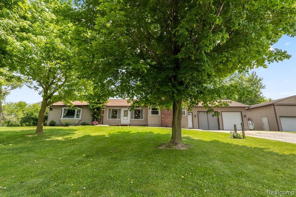 7569 S Durand Rd