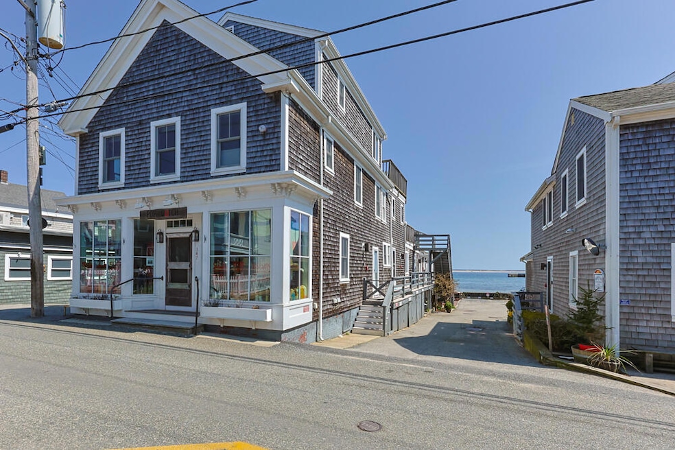 For Sale $759,000 • Co-Listing Agent