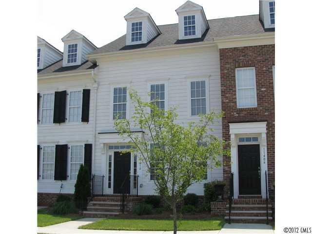 11410 Potters Row, Cornelius, NC 28031 - photo 1