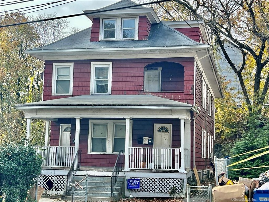 347 Willow St, Waterbury, CT 06710 - photo 1