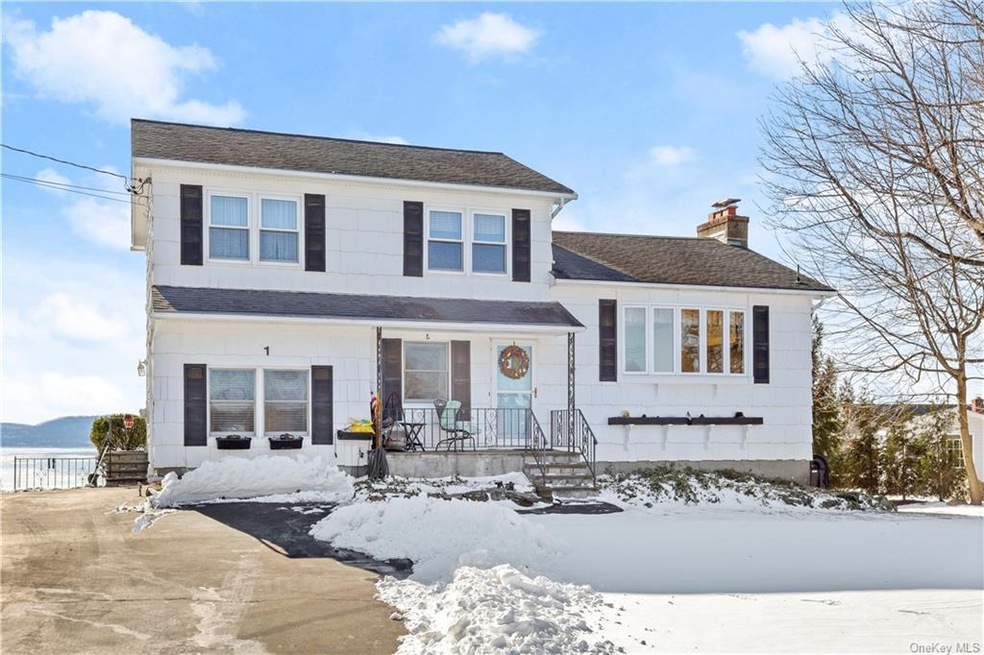 Beautifully situated for direct river views!
