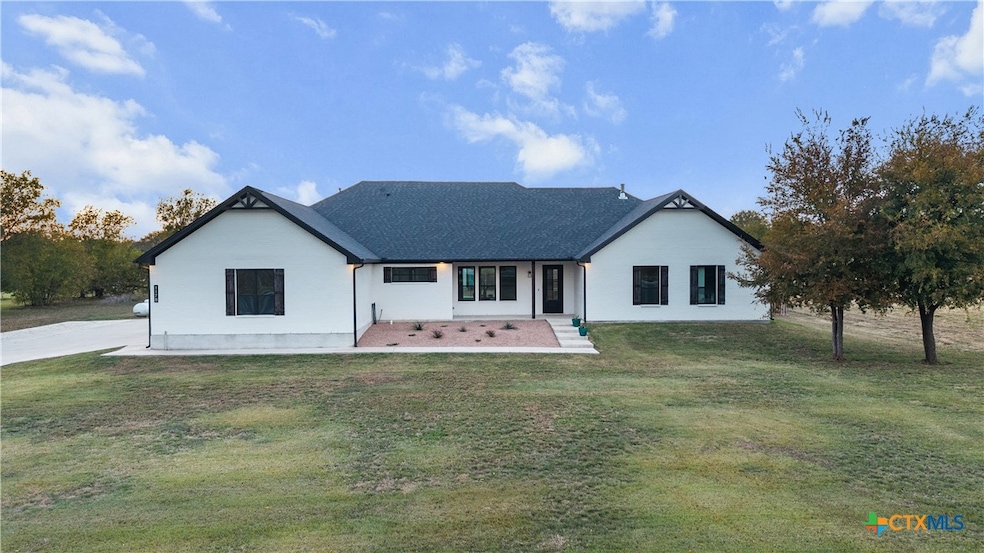 1178 S Pea Ridge Rd, Temple, TX 76502 - photo 1