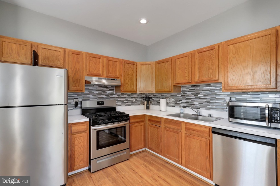 2000 Watch Point Ct, Odenton, MD 21113 - photo 1