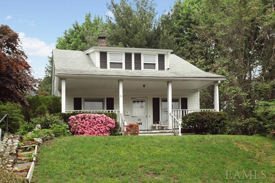 35 Atlantic Ave, Hawthorne, NY 10532 - photo 1