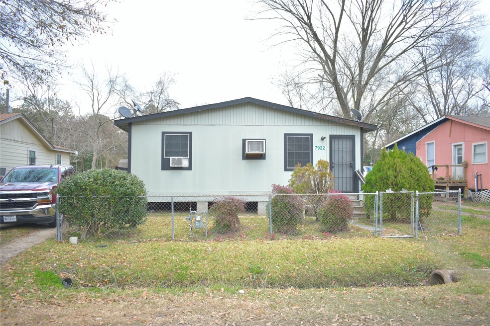 7922 Maxroy St, Houston, TX 77088 - photo 1