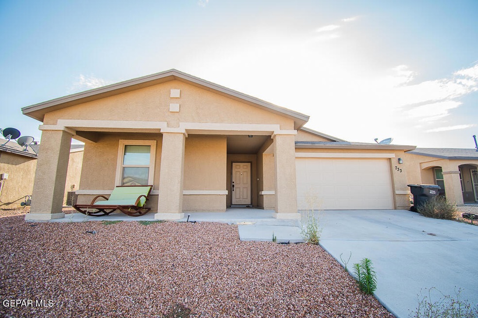 733 Villa Romero Dr, Horizon City, TX 79928 - photo 1