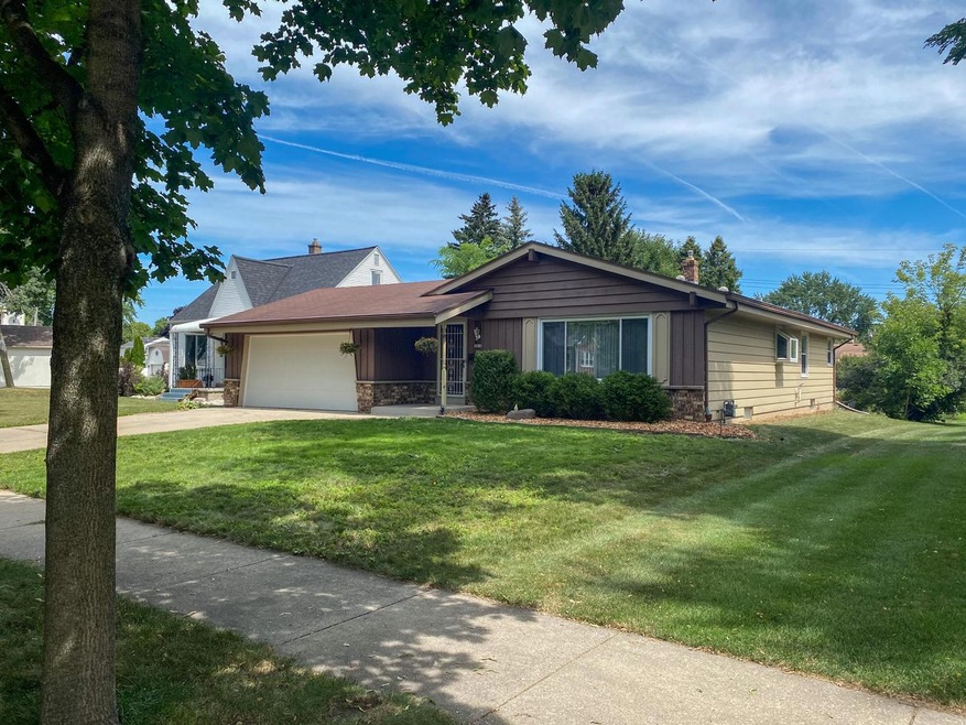 7F3E7729-E003-468D-A5AD-1ECD2AF3B02A