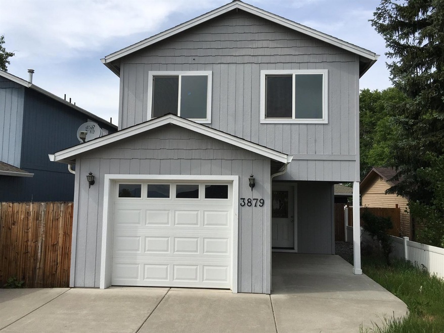 3879 Avenue C, White City, OR 97503 - photo 1