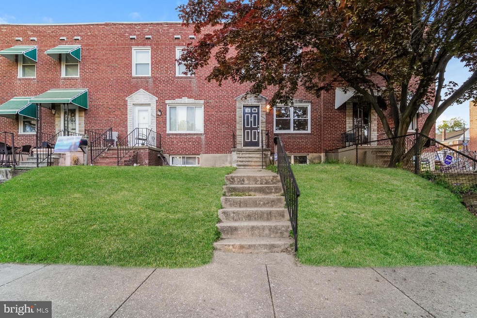 8624 Oak Rd, Parkville, MD 21234 - photo 1