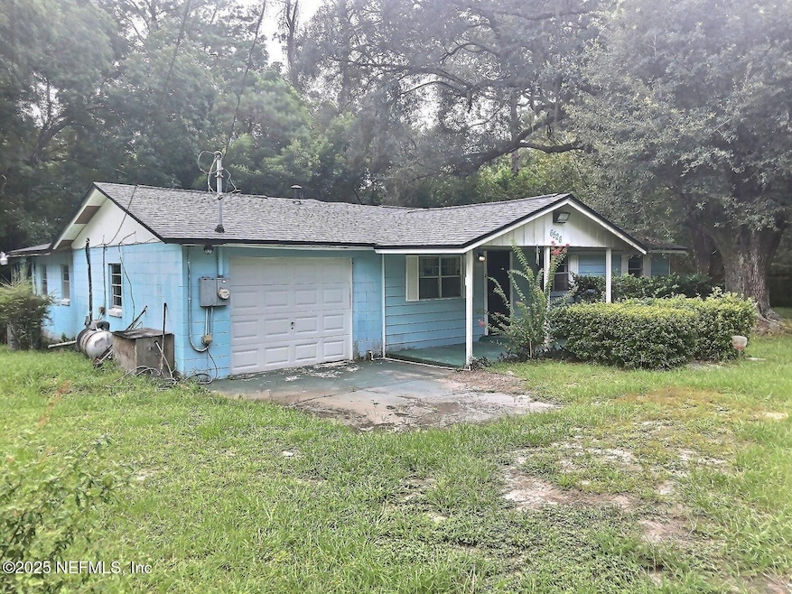 For Rent $1,600/month