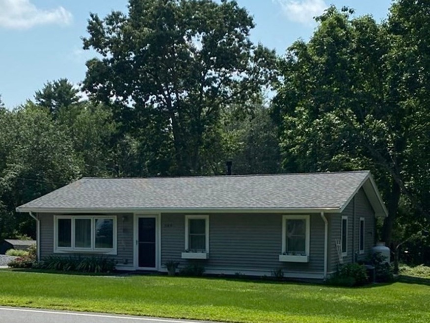 589 East St, West Bridgewater, MA 02379 - photo 1