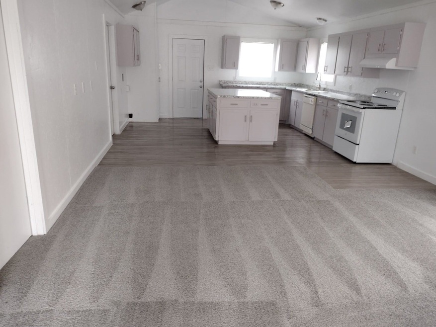 2600 Stadium Dr, Alvin, TX 77511 - photo 1