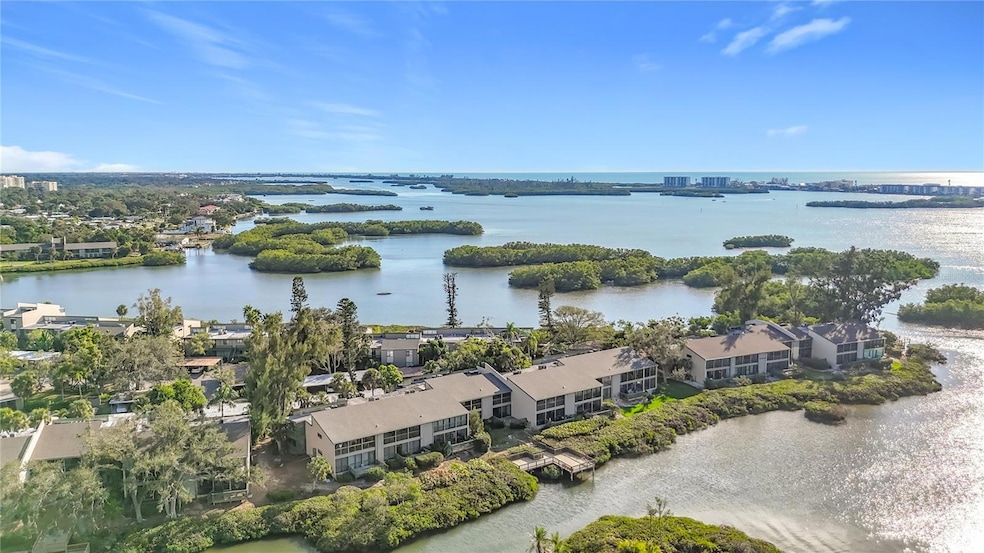 1510 Pelican Point Dr unit 269, Sarasota, FL 34231 - photo 1