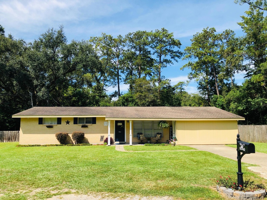 400 Joseph Ave, Picayune, MS 39466 - photo 1