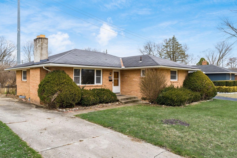 001_ - 1718 Bostwick Rd - 003